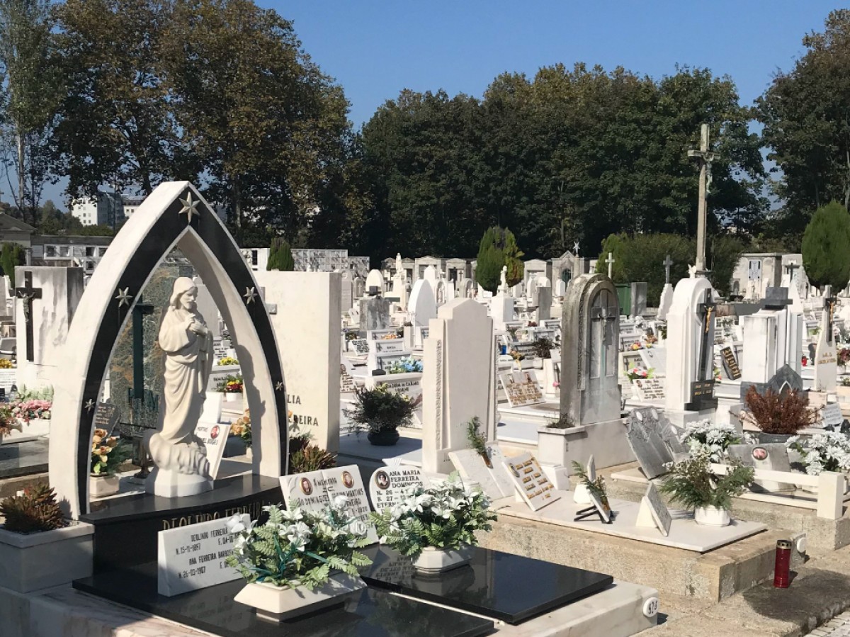 Cemitério de Paranhos com horário alargado face ao encerramento no fim de semana dos fiéis